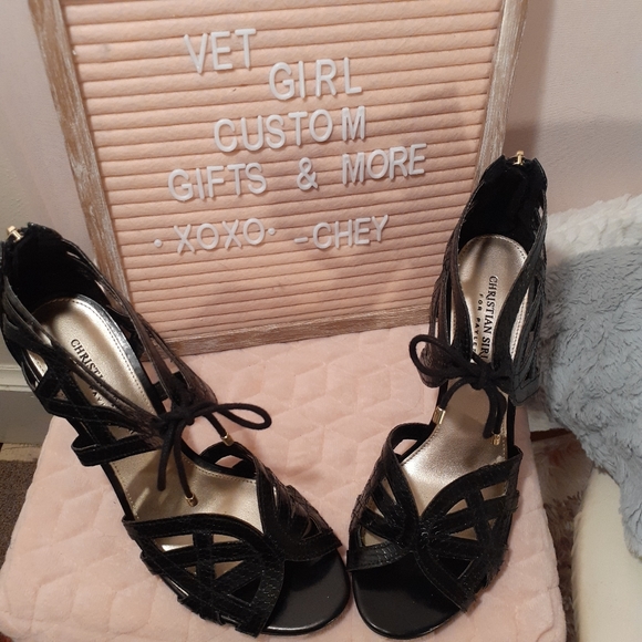 Christian Siriano Heels, sz 8 - Picture 2 of 7